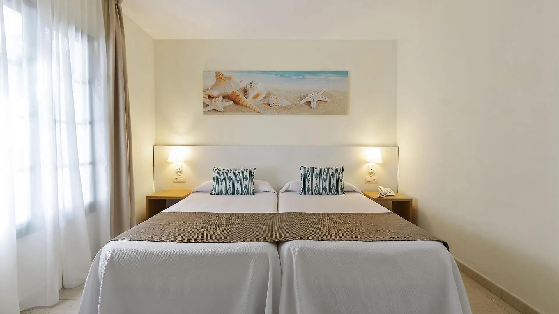 Thb Royal Hotel Playa Blanca